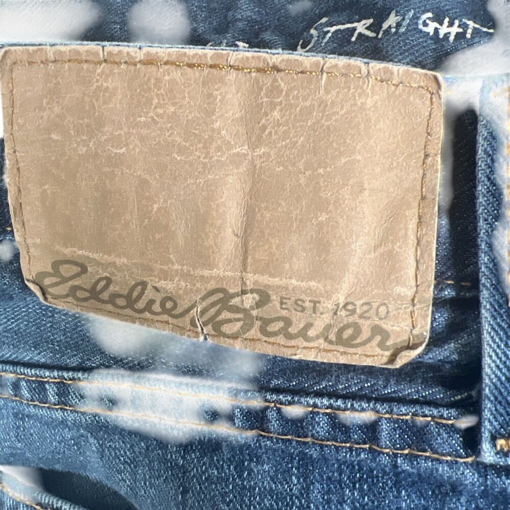 Eddie Bauer Fly Jeans for Men, 33/32 - Picture 2 of 5